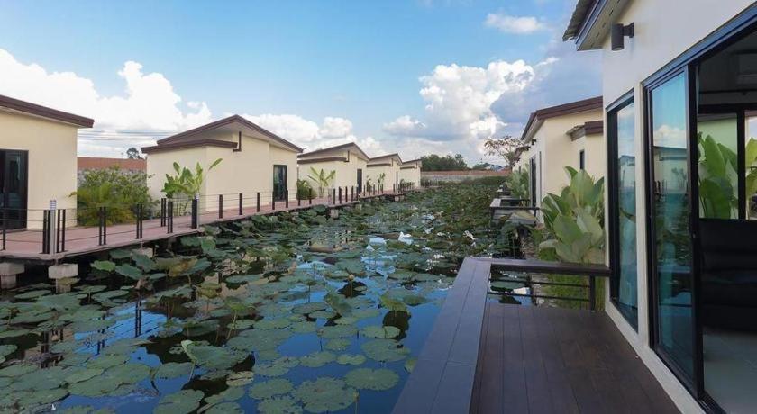 Bua Tara Resort Nong Prue Buitenkant foto
