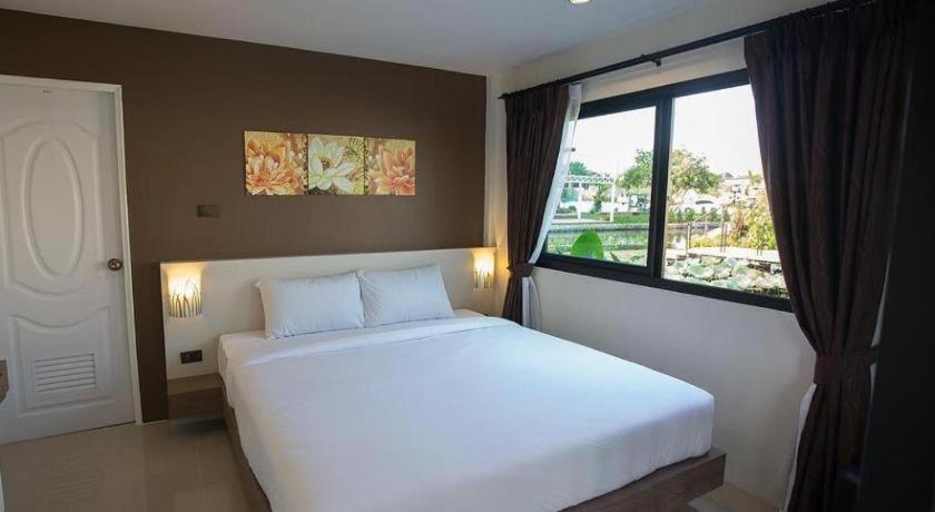 Bua Tara Resort Nong Prue Buitenkant foto